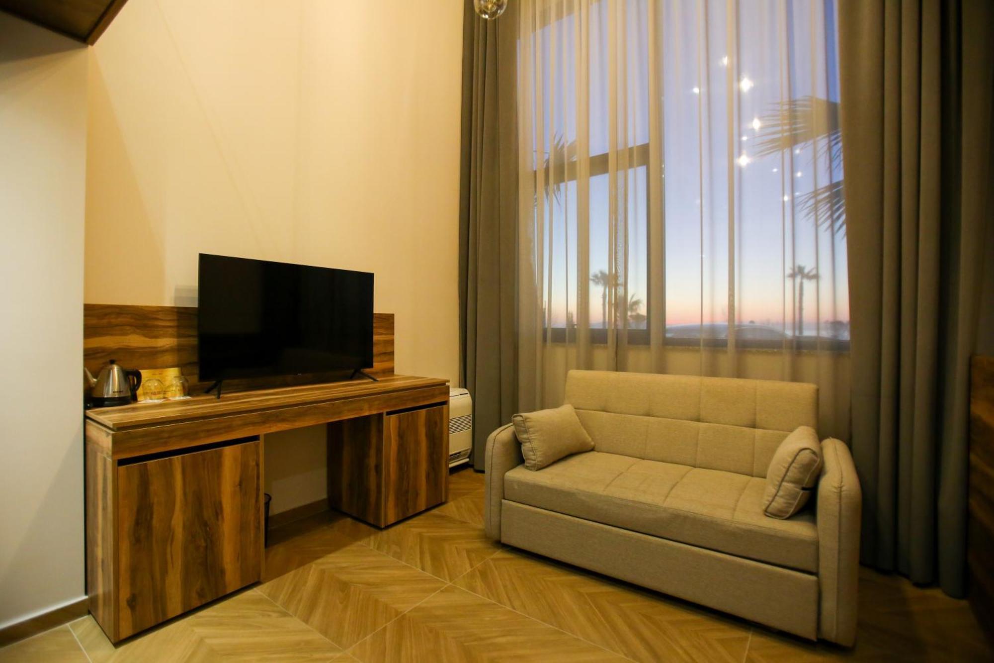 Belvedere Hotel & Spa Vlorë Buitenkant foto